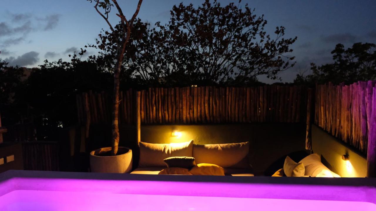 Loba Male Only Bed & Breakfast 4*